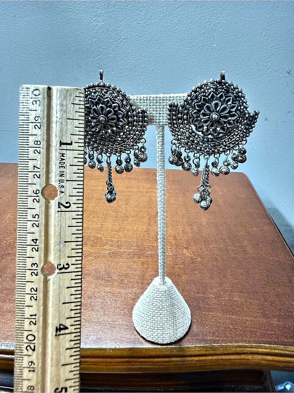 Filigree Chandelier Earrings in Black Like New